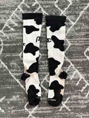 ProCompression Socks Unisex Small/Medium - Cow Print Moo